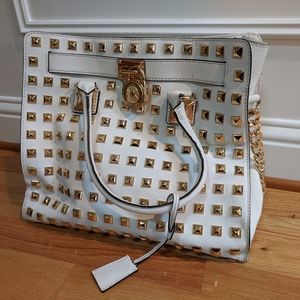 Michael Kors white gold studded chain purse